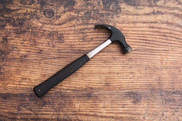 Martillo de Uña Forjado de Acero 16oz